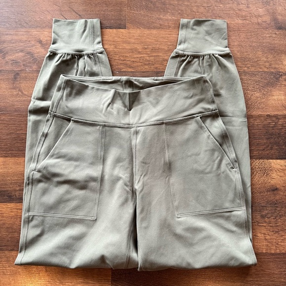 🍋Lululemon Align HR Jogger💋 - Picture 3 of 6